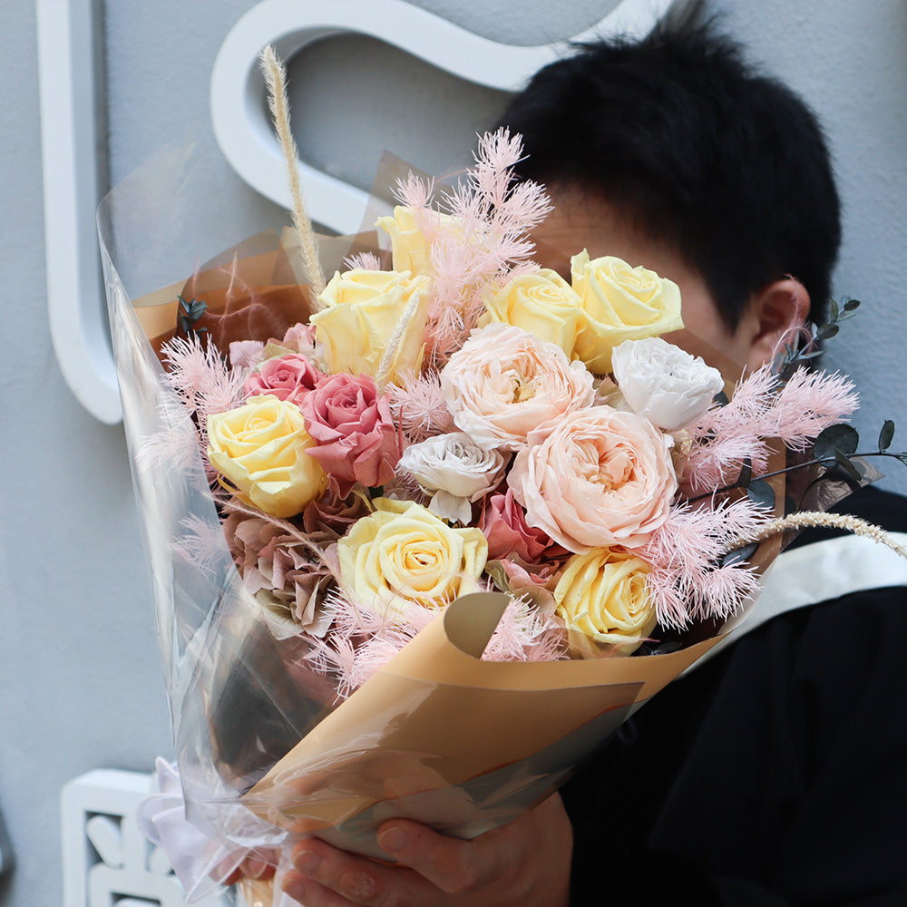 Preserved Flower Bouquet (Can't deliver to a locker / self pickup), , ["Buy Local","New Life Floral Art"], snacks hk, grocery hong kong, beverage hk, 健康食品, 零食, 手工藝品, 居家用品, 天然有機, 送禮 建議, personal care products hk, 本土 良作, 社企 香港, 社企禮品, 新生精神康復會, nlpra, 自家品牌, 身心靈健康