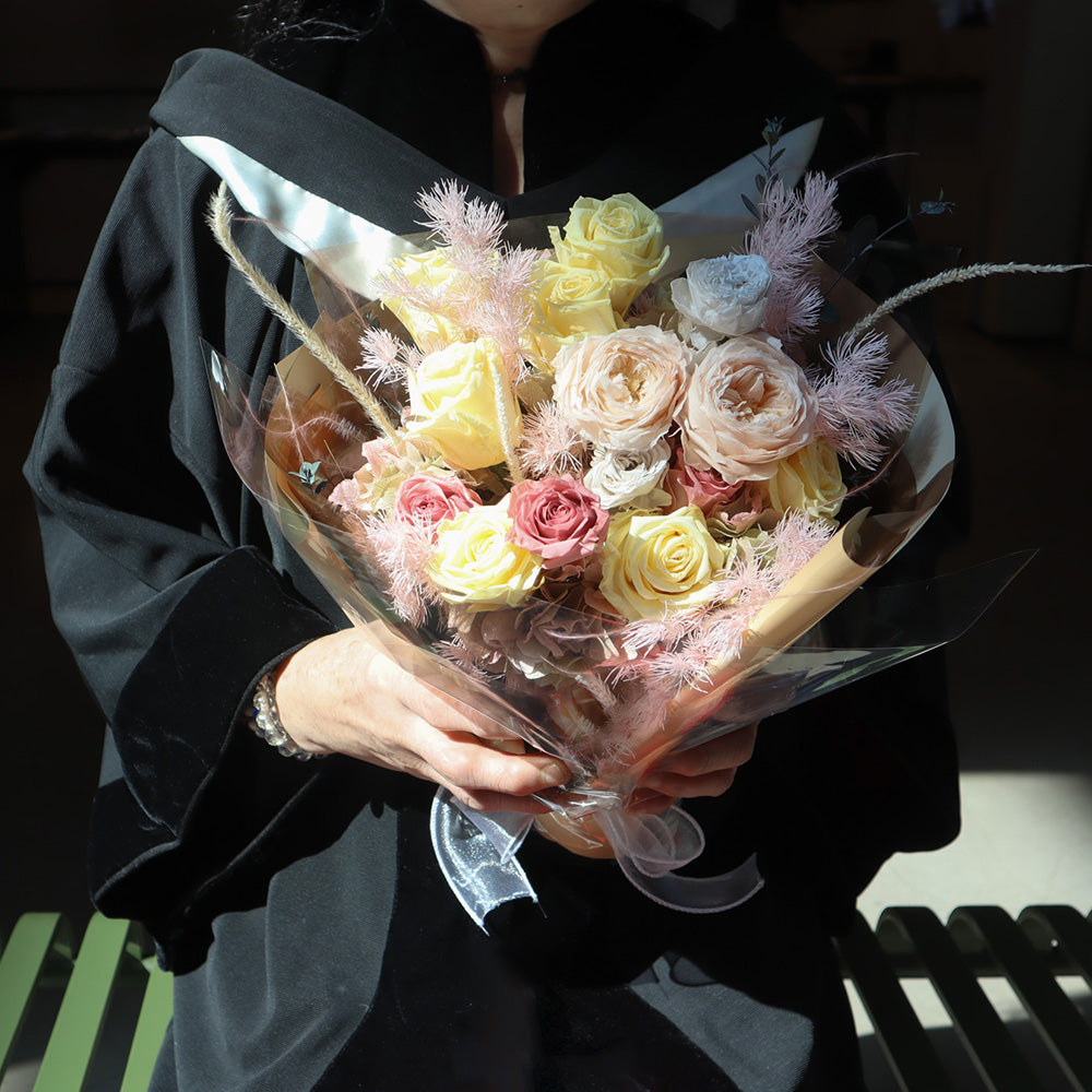 Preserved Flower Bouquet (Can't deliver to a locker / self pickup), , ["Buy Local","New Life Floral Art"], snacks hk, grocery hong kong, beverage hk, 健康食品, 零食, 手工藝品, 居家用品, 天然有機, 送禮 建議, personal care products hk, 本土 良作, 社企 香港, 社企禮品, 新生精神康復會, nlpra, 自家品牌, 身心靈健康