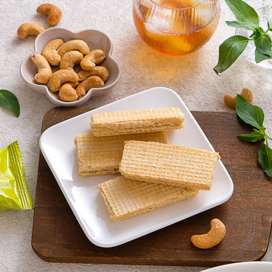 Leezen - Salted Cashew Butter Sandwich Cakes 400g, , ["330 Selections","Biscuit\/Cookie","Healthy Food","Office Snack & Drink","Snack"], snacks hk, grocery hong kong, beverage hk, 健康食品, 零食, 手工藝品, 居家用品, 天然有機, 送禮 建議, personal care products hk, 本土 良作, 社企 香港, 社企禮品, 新生精神康復會, nlpra, 自家品牌, 身心靈健康