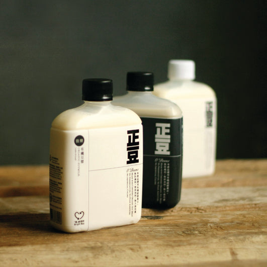 (Chilled) O'BEANS - Black Soymilk (Use organic soybeans) 420ml, , ["Beverage","Buy Local","Chilled Drink","Chilled Food\/ Drink","Chilled\/Frozen","drinks330","O'Beans","Office Snack & Drink","Organic Drink","Self-brand","Soy Milk\/ Milk"], snacks hk, grocery hong kong, beverage hk, 健康食品, 零食, 手工藝品, 居家用品, 天然有機, 送禮 建議, personal care products hk, 本土 良作, 社企 香港, 社企禮品, 新生精神康復會, nlpra, 自家品牌, 身心靈健康