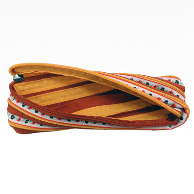 rwb330 - embroidered zipper pencil case, , ["Handicraft","Other handicrafts","Self-brand"], snacks hk, grocery hong kong, beverage hk, 健康食品, 零食, 手工藝品, 居家用品, 天然有機, 送禮 建議, personal care products hk, 本土 良作, 社企 香港, 社企禮品, 新生精神康復會, nlpra, 自家品牌, 身心靈健康